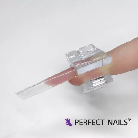 Tip Rögzítő Csipesz – Acrylgel Reverse Technikához - Perfect Nails
